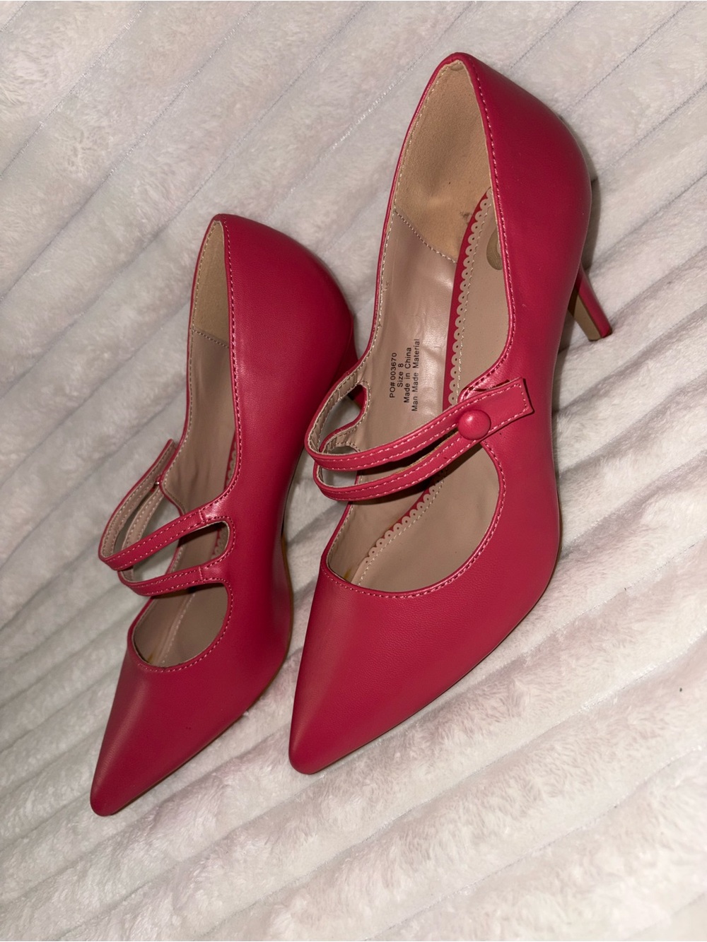 Journee Collection Pointed Mary Jane heels in Pink 8M - Picture 2 of 5